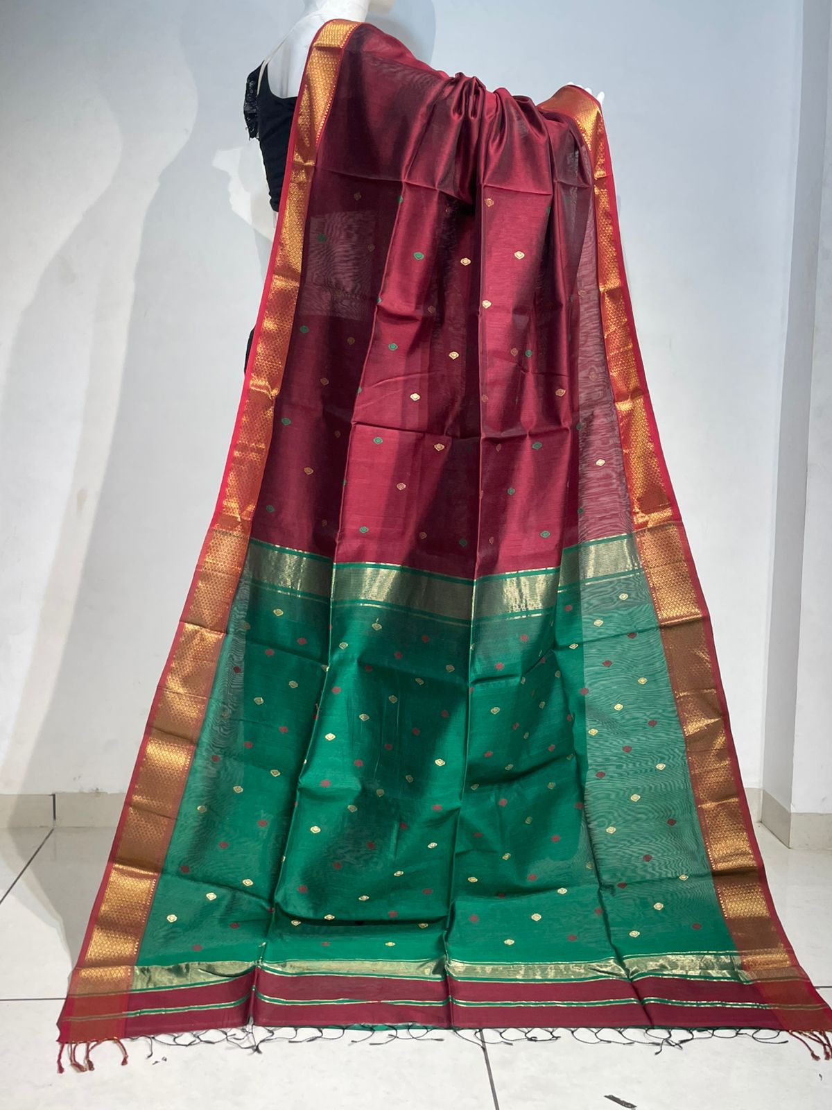 HalfCottonHalfSilkZari2