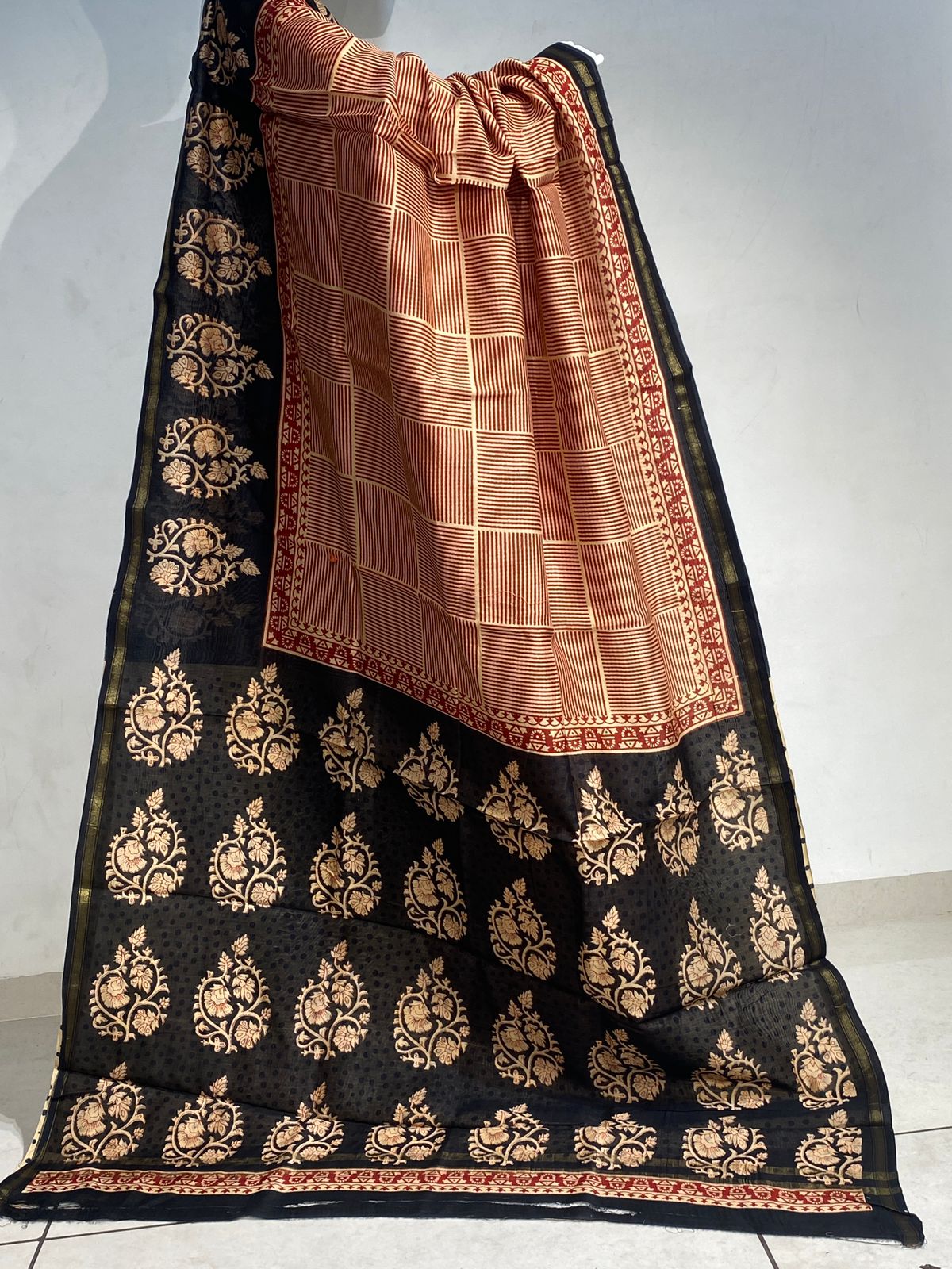 Half Cotton Half Silk Zari Piping