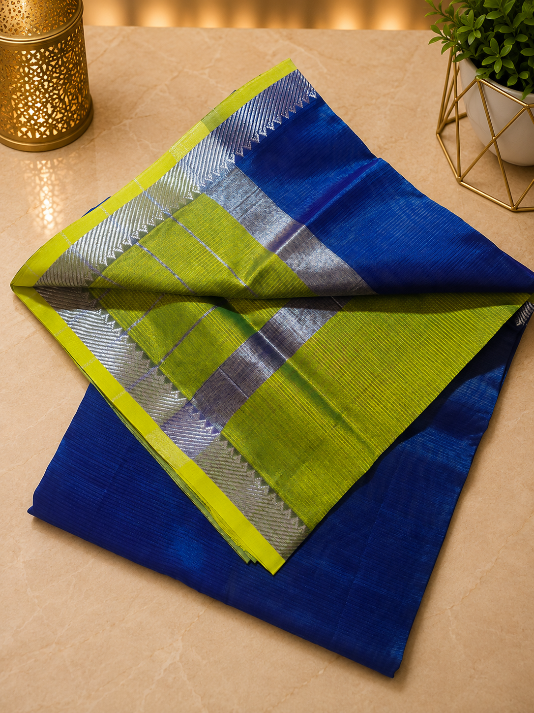 Mangalagiri Silk Cotton Elegance, Woven with a Charming Silver and Gold Zari Contrast Border.