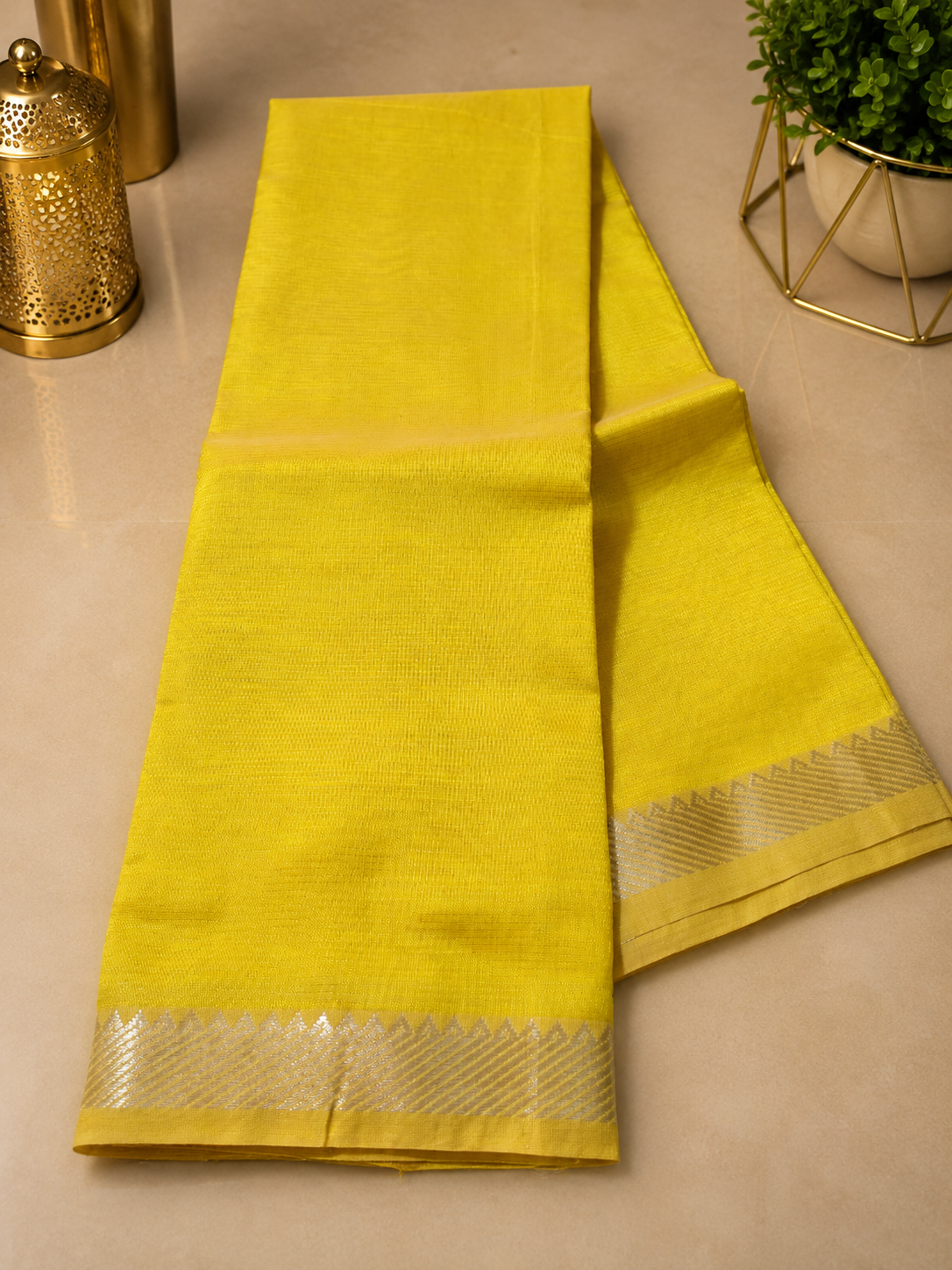 Mangalagiri Silk Cotton Elegance, Woven with a Charming Silver and Gold Zari self Border.