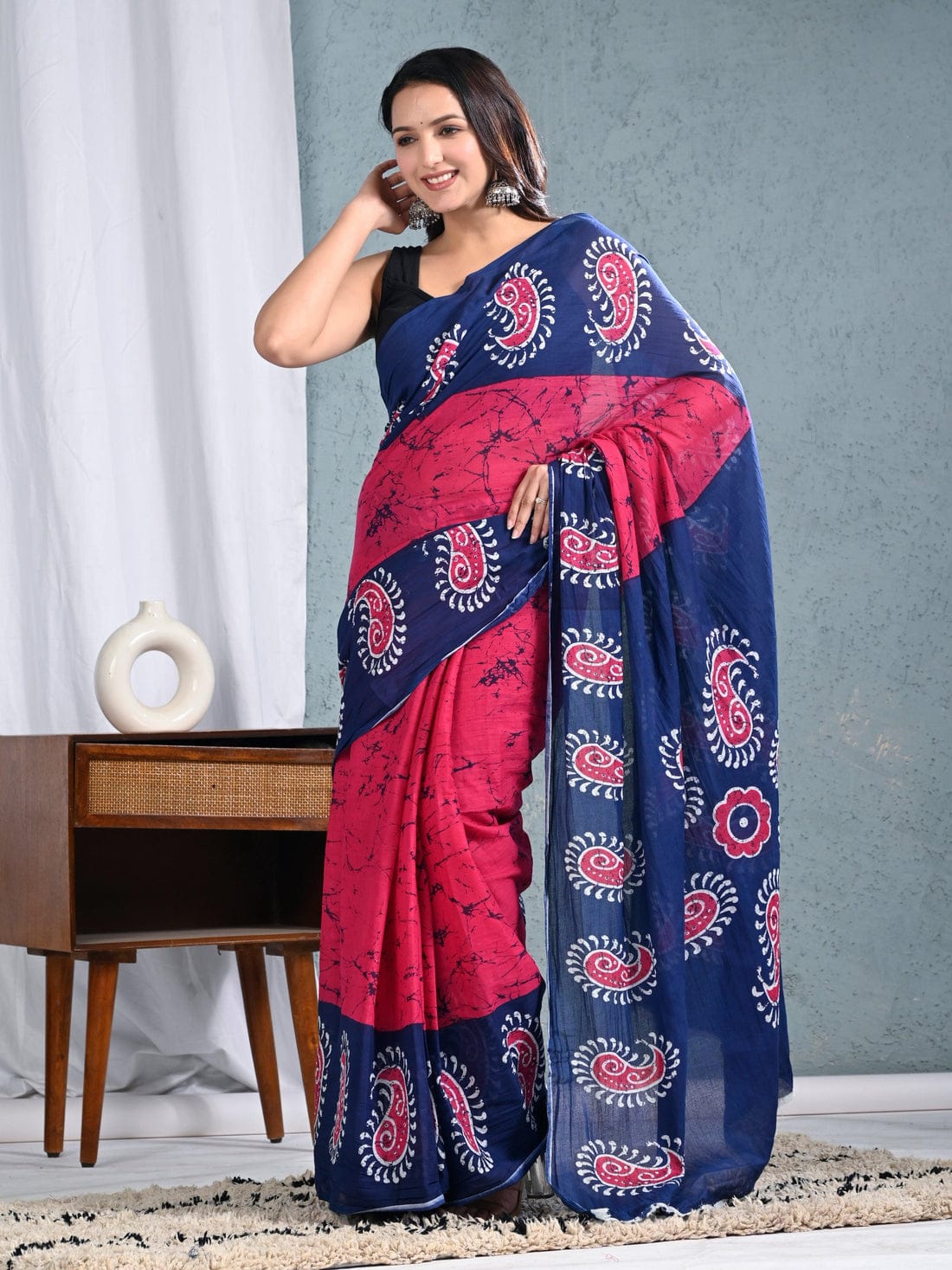 MulMul Saree - Red Navy