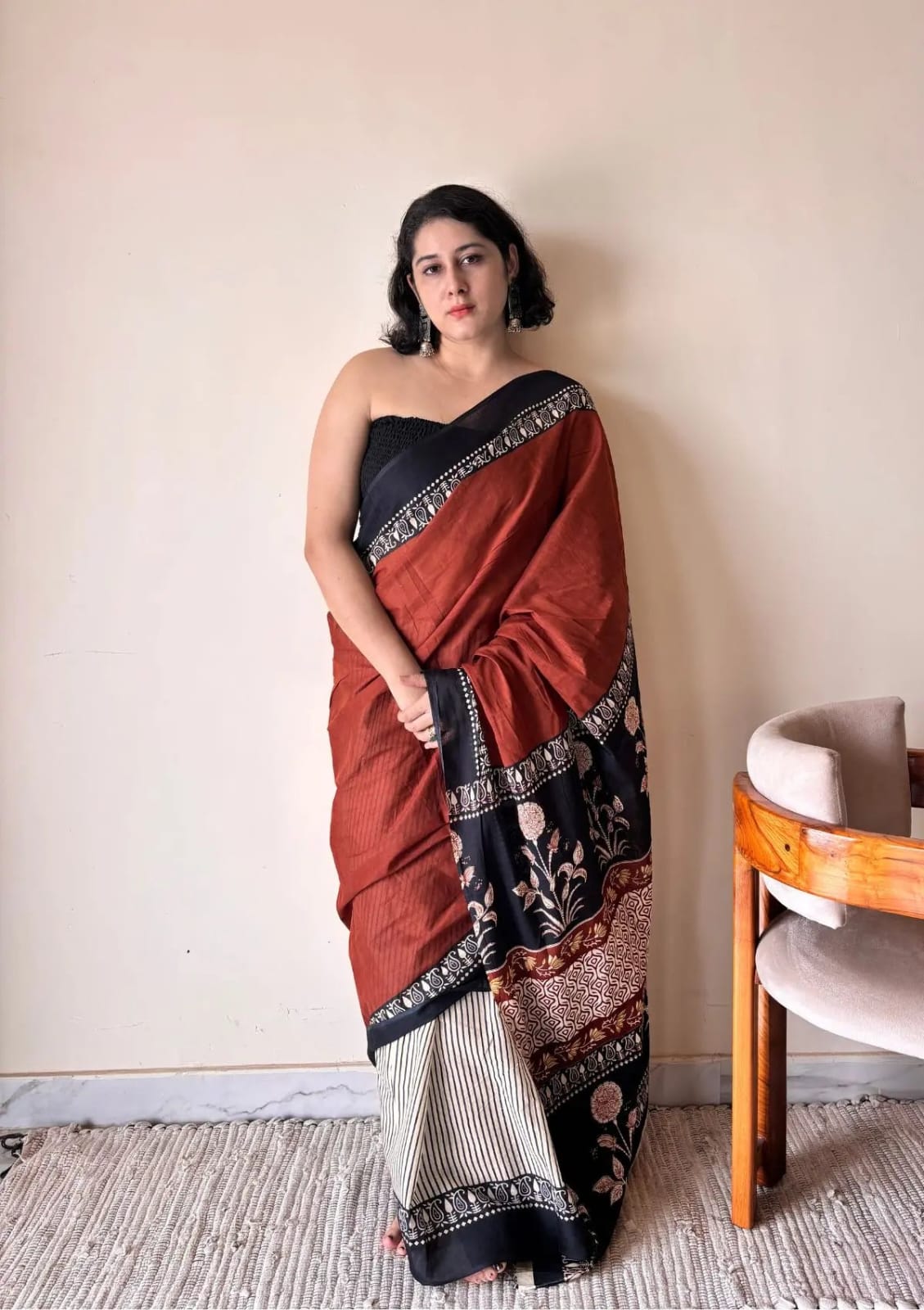 MulMul Saree - Red Black