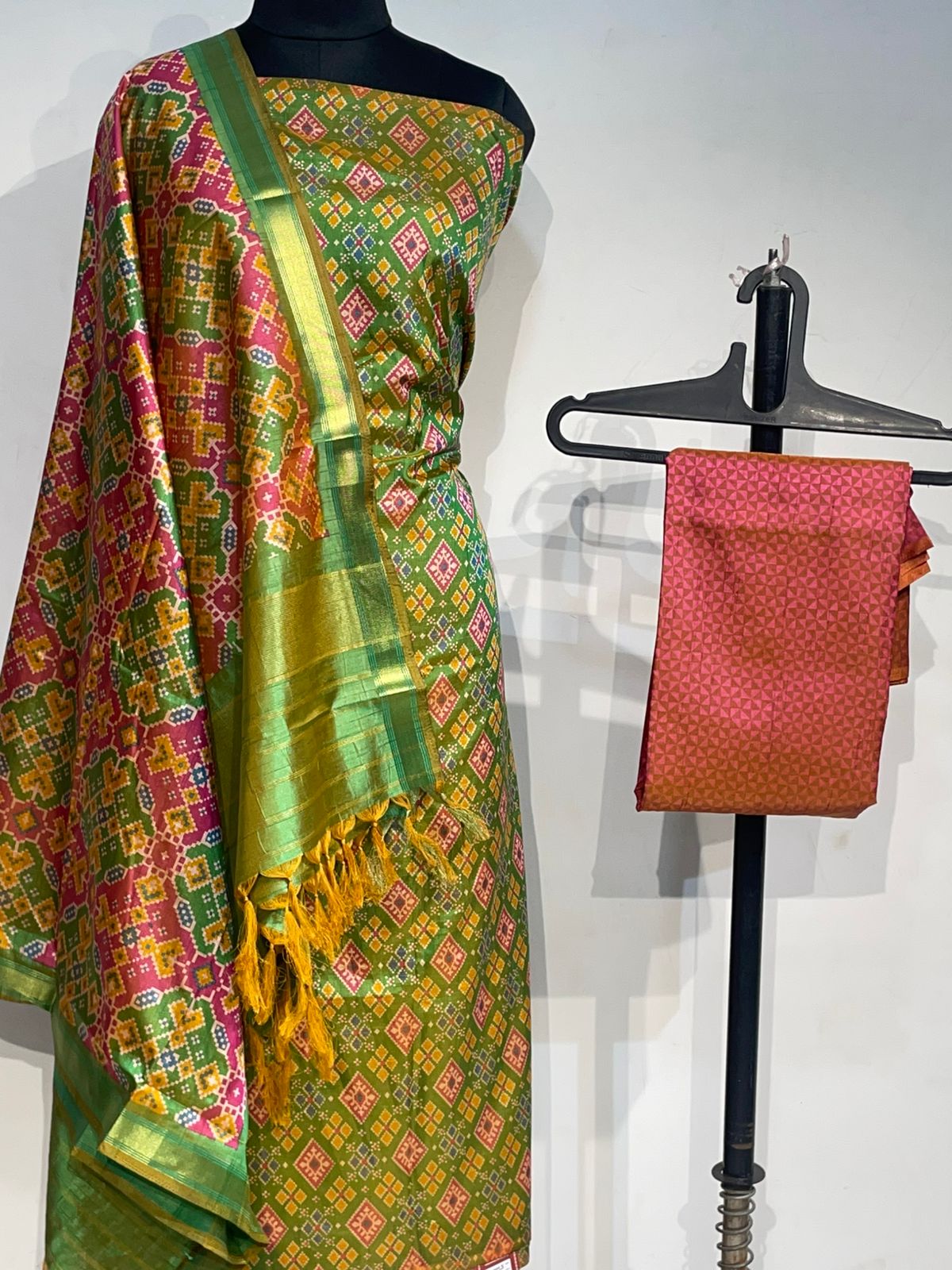 PureSoftSilkPatolaPrint11